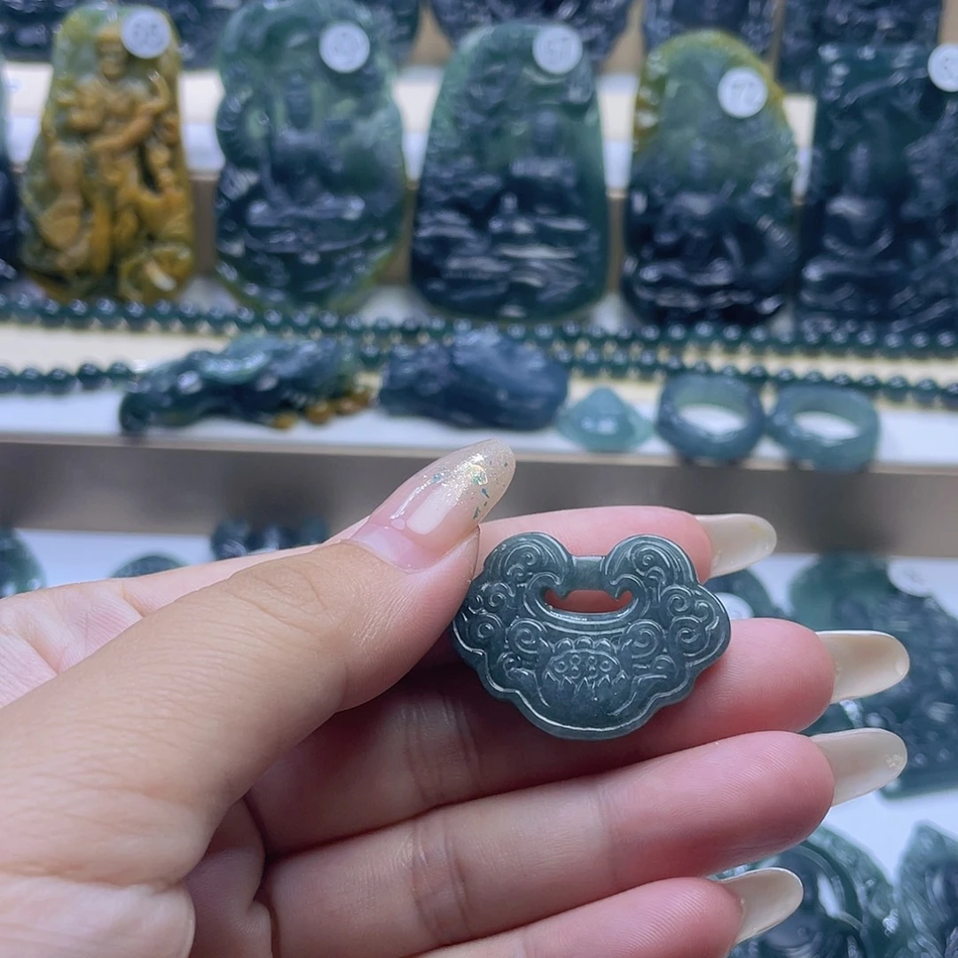 颈饰未镶嵌翡翠翡翠未镶嵌