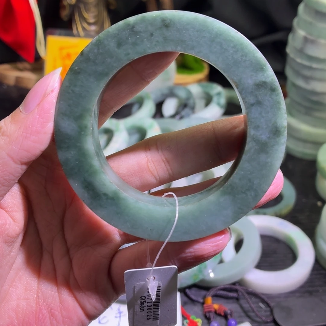定制翡翠未镶嵌天然翡翠A货毛胚手镯定制