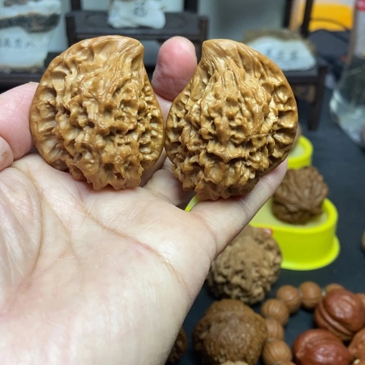 大叶紫檀（黑酸枝木类）官帽鹰嘴1