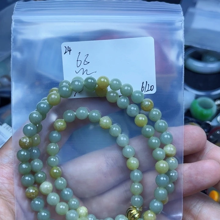 翡翠戒指未镶嵌翡翠