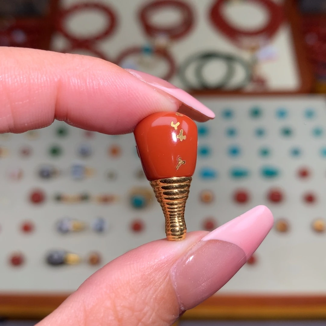 南红玛瑙颈饰未镶嵌