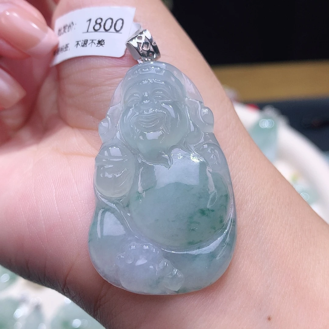 颈饰18K金镶嵌翡翠财神