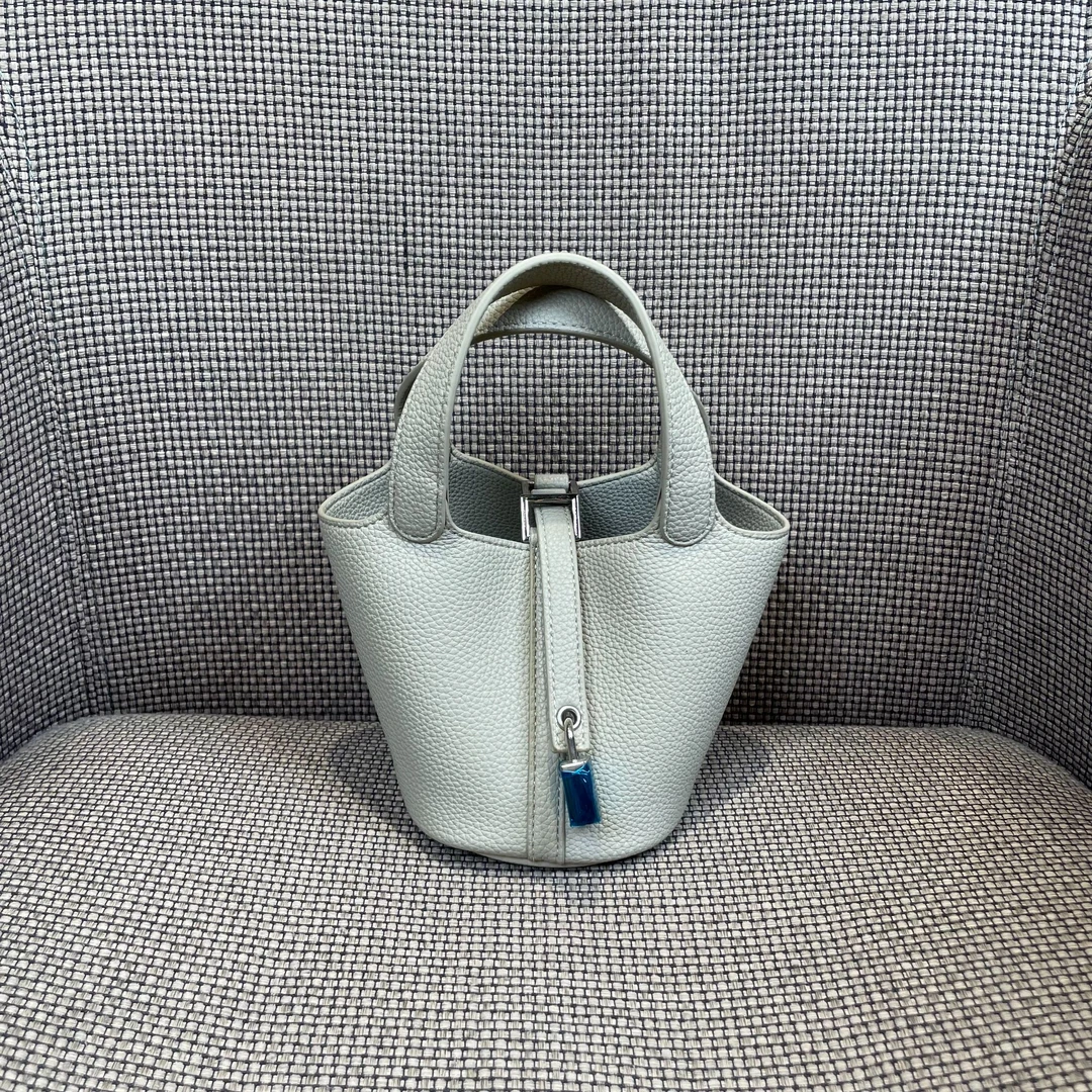 【CEFIRO · 塞飞洛】 新品上新！新款女包  WGG-1FB812 浅灰