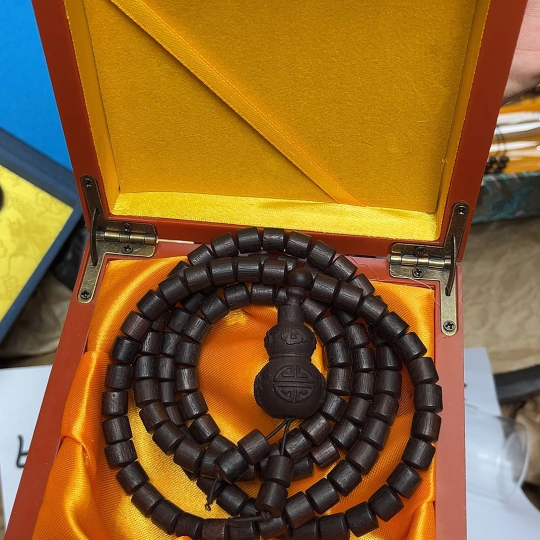 大叶紫檀（黑酸枝木类）