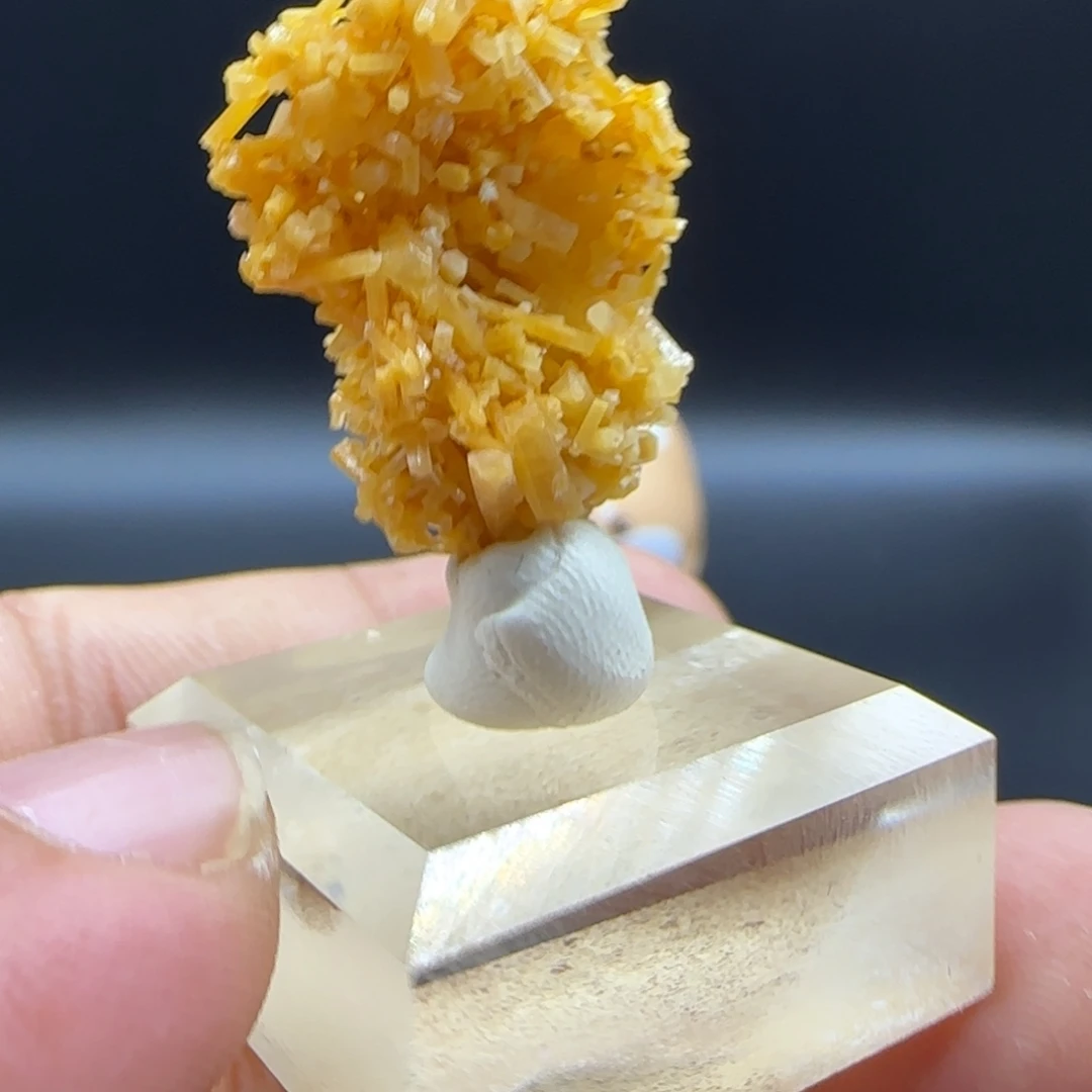 有机玻璃天然矿物晶体摆件