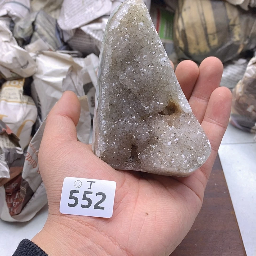 紫晶大型摆件（非配饰）未镶嵌