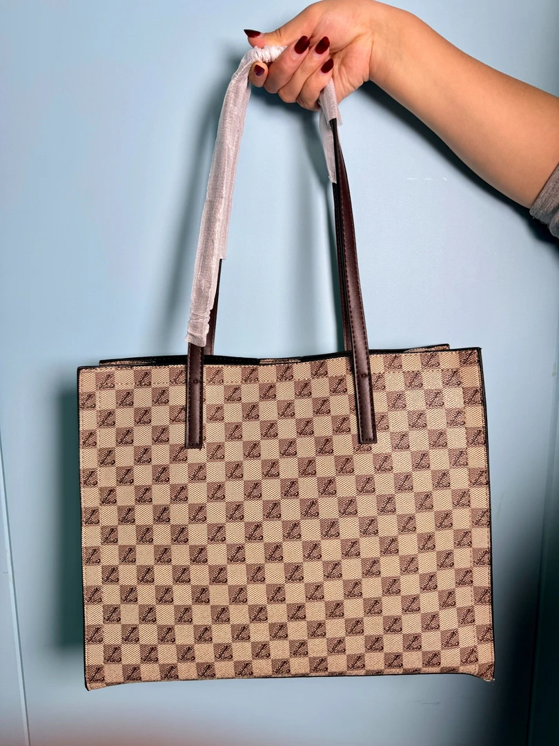 835#新款时尚百搭大容量托特包高级感单肩腋下包通勤手提水桶包