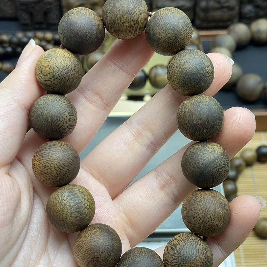 手串沉香无*芽庄白奇