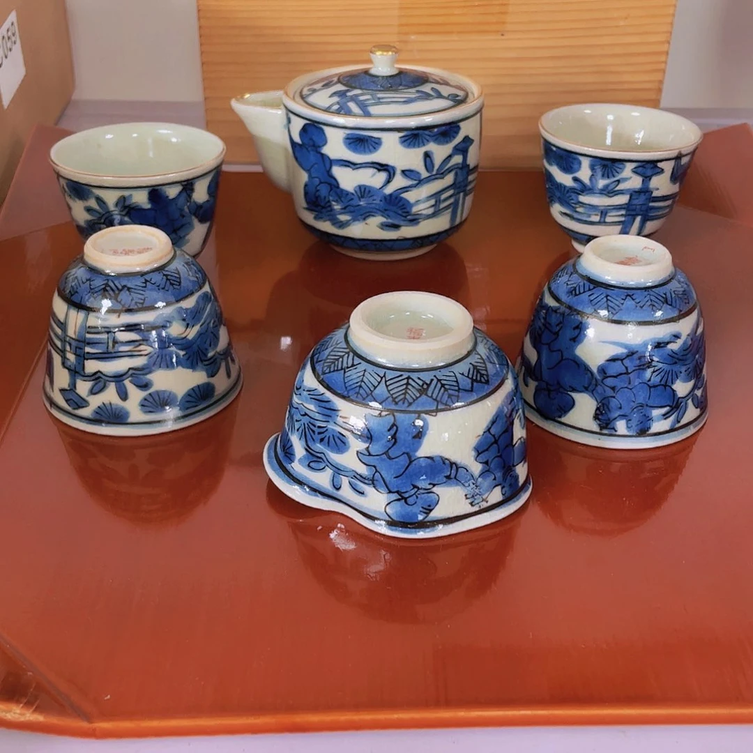 颜****机器猫瓷器杂货铺