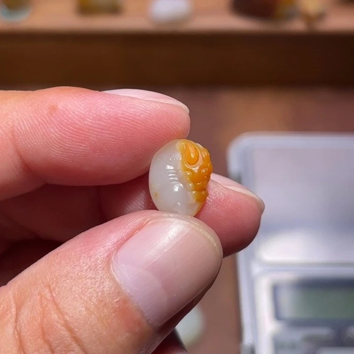 未镶嵌手链和田玉（糖玉）