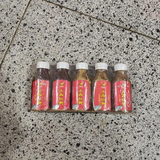 上品红鲫随机发五瓶