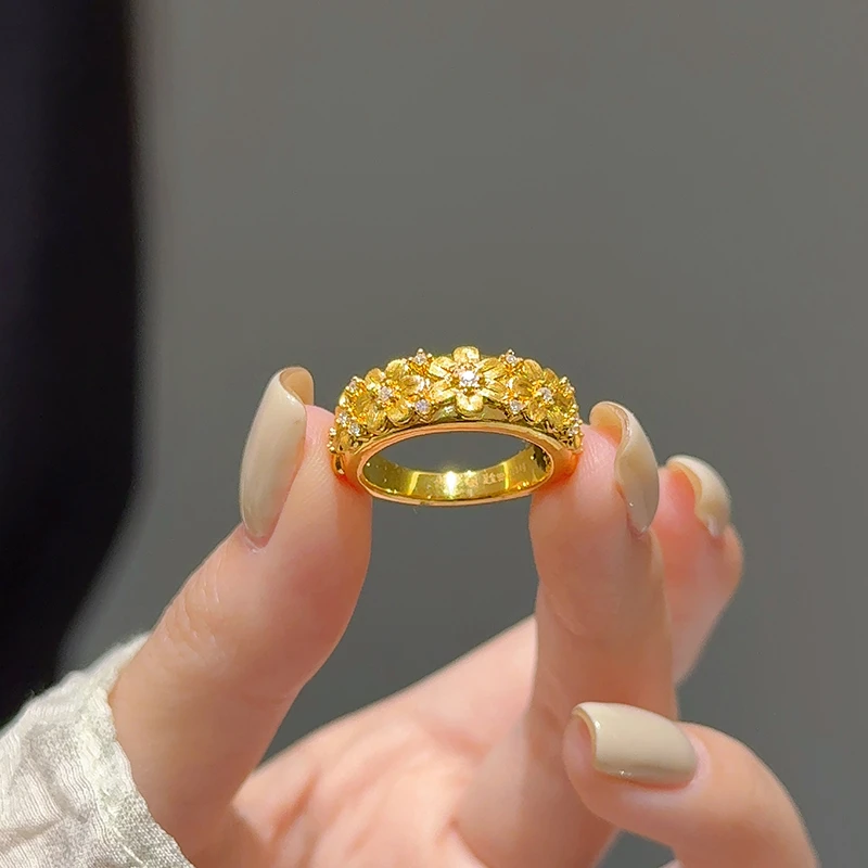 海上罗孚黄金小雏菊戒指女新款999足金莫桑六瓣繁花指环生日礼物