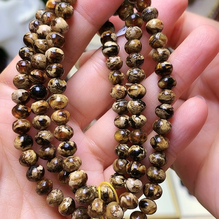 裸石琥珀未镶嵌抚顺琥珀卡6大黑白