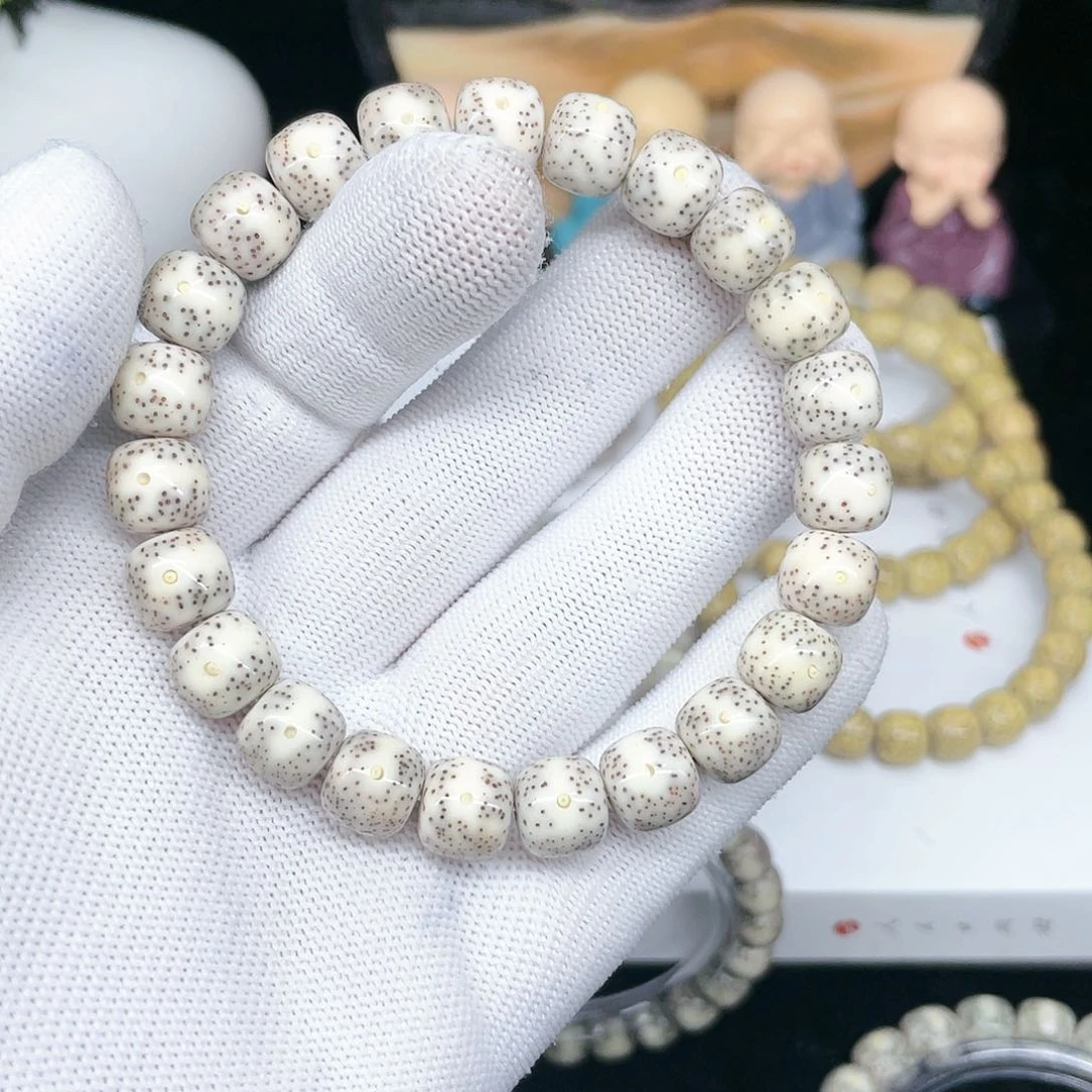 星月菩提手串?****点10/9石玉料同枝果骨瓷白单圈