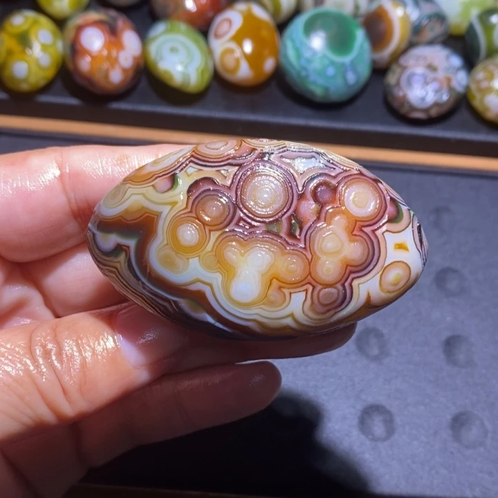 未镶嵌玛瑙/玉髓珠宝半成品87