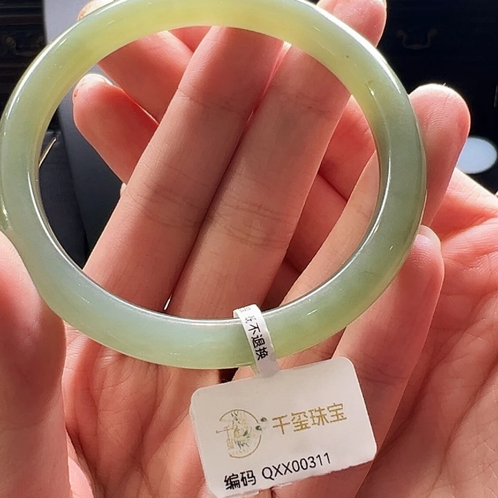 未镶嵌手链和田玉57