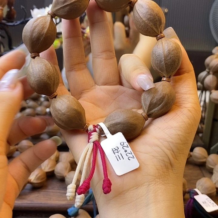 石***头吊坠橄榄核梅林铁核