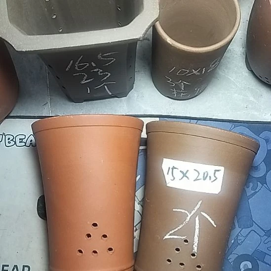 红泥紫泥新品两个花盆微瑕