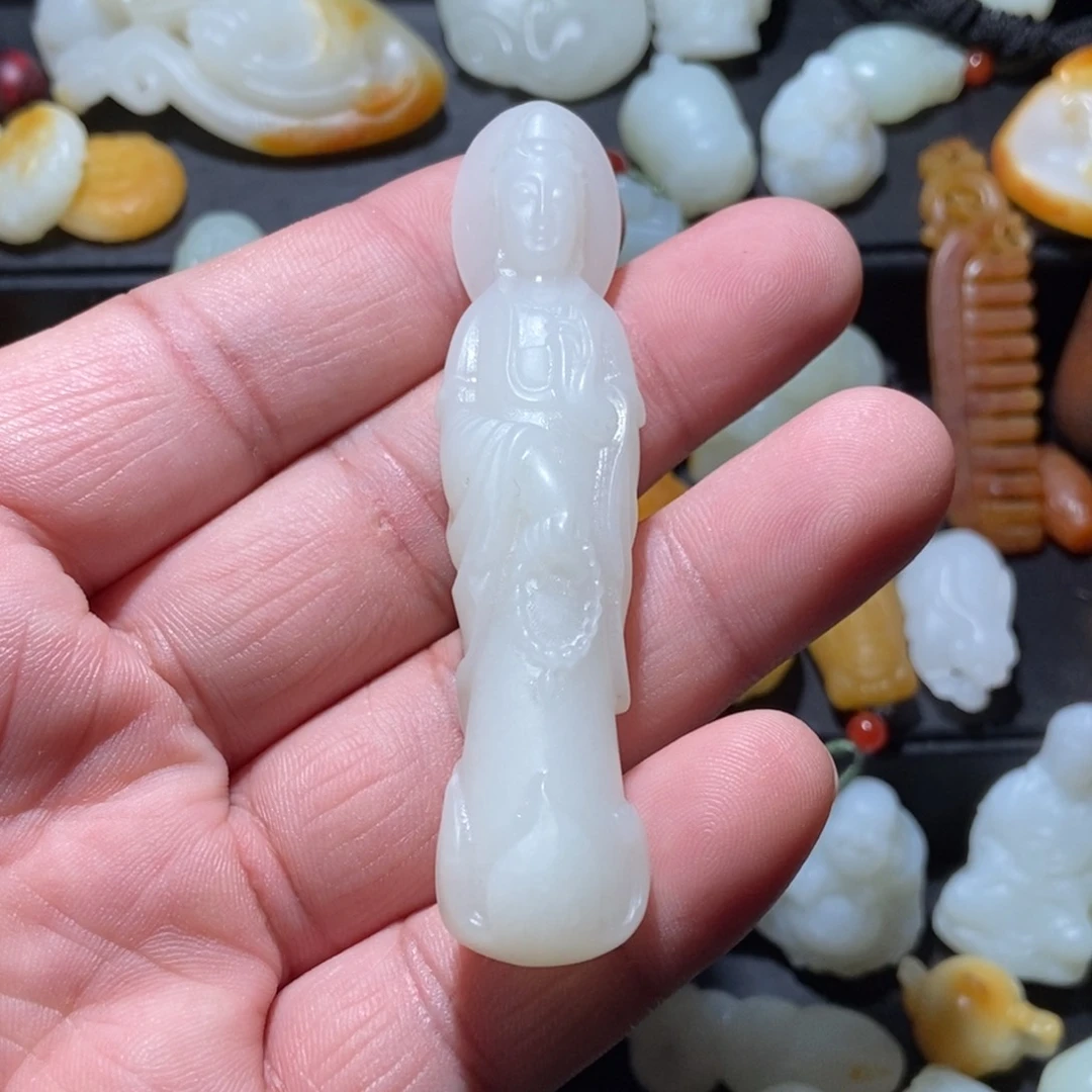 和田玉未镶嵌颈饰能*