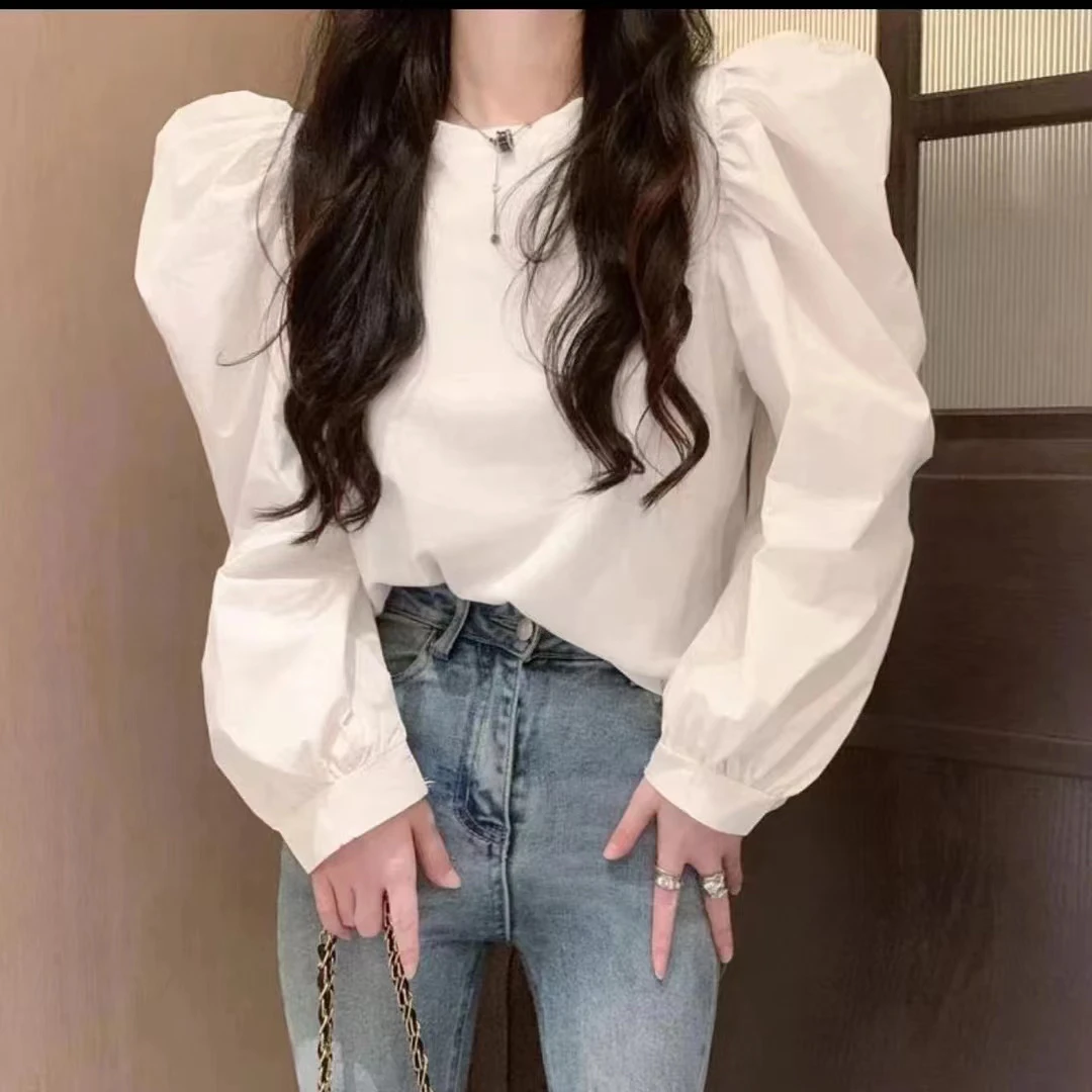 新品泡泡袖衬衫女设计感百搭减龄上衣