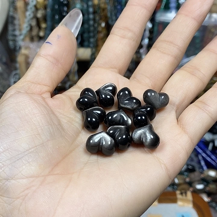 玛瑙/玉髓未镶嵌珠宝半成品银耀屁桃卡14*11mm2颗