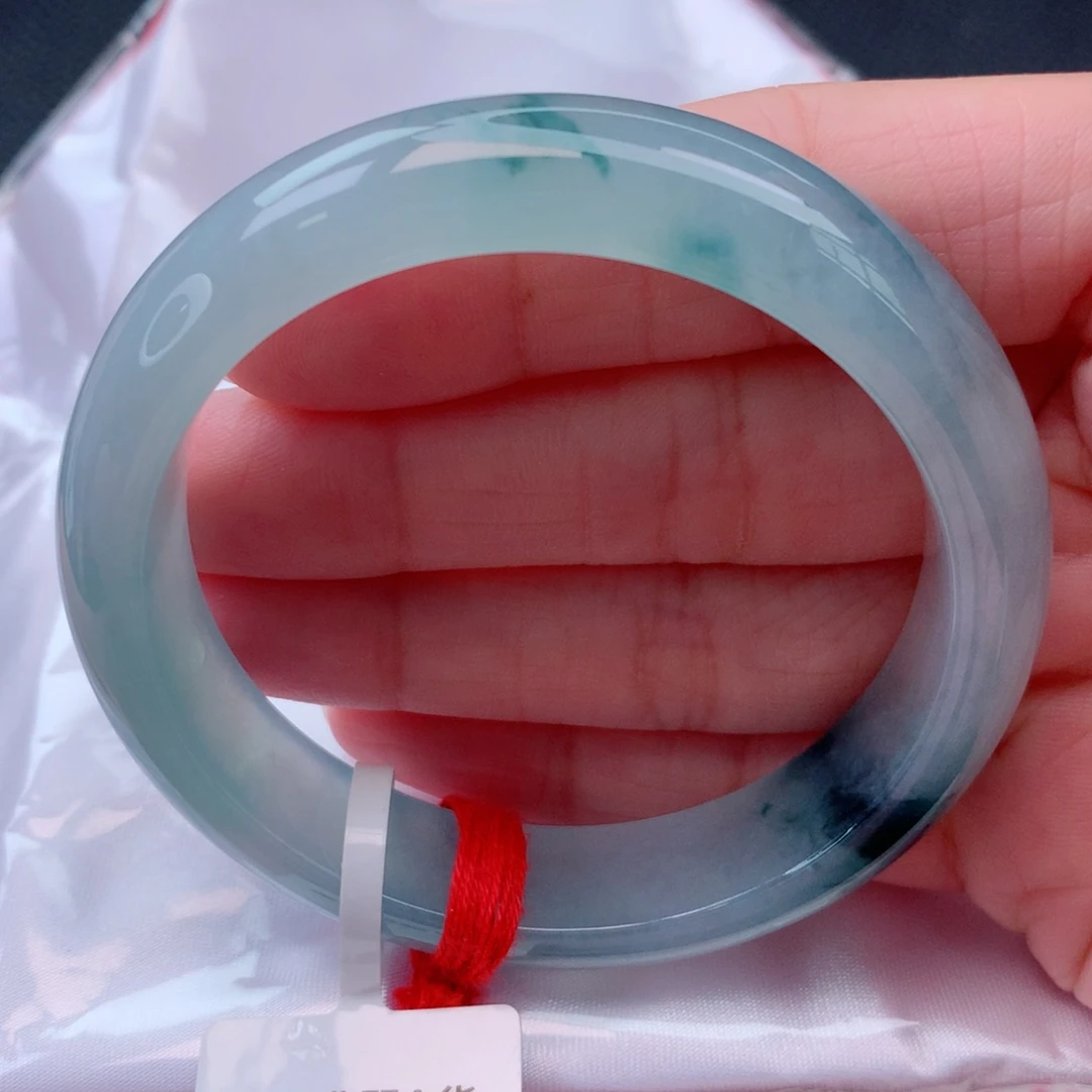 翡翠未镶嵌手镯53.6圈 冰种起胶淡蓝底飘蓝花种老