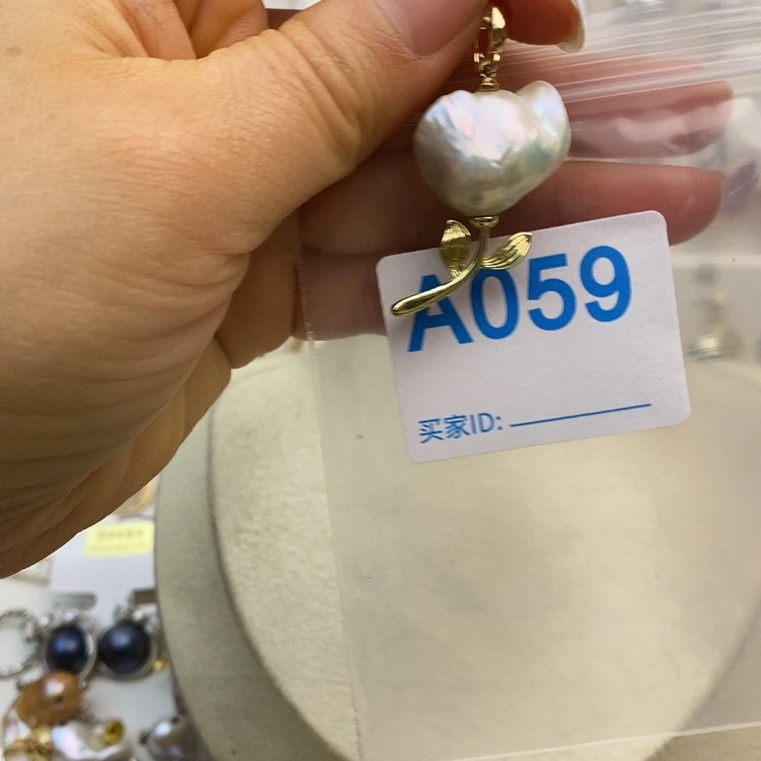 未镶嵌颈饰淡水珍珠