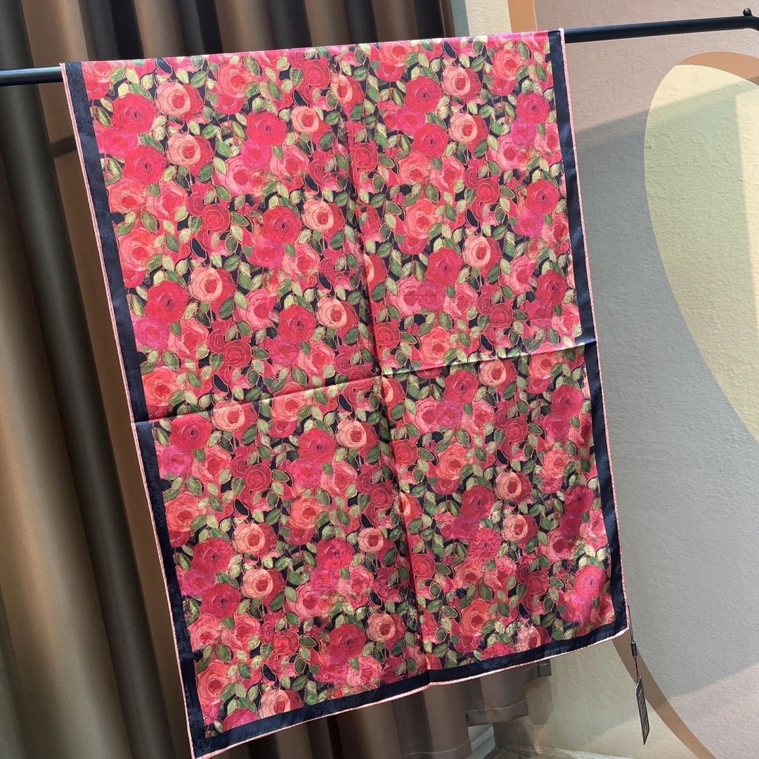 香云花萝【知性玫瑰】Q81丝巾