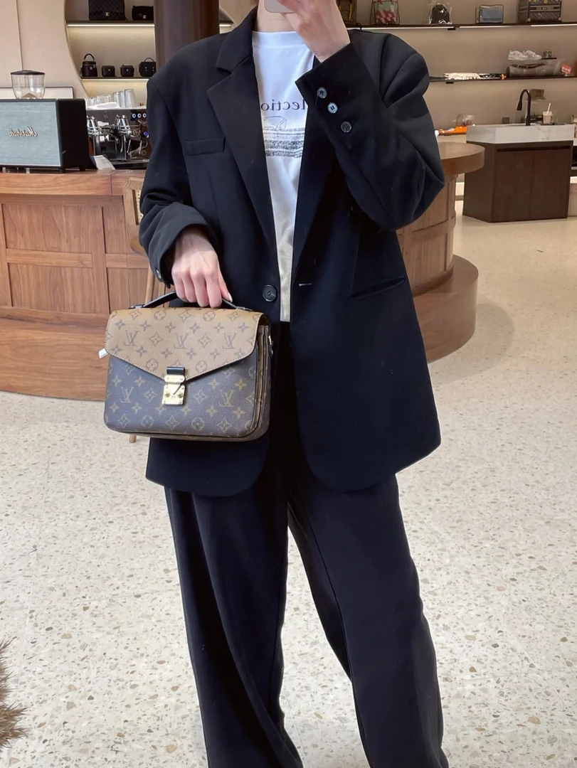 99新 LouisVuitton/路易威登 lv拼色邮差/99新/优选