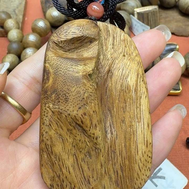 大叶紫檀（黑酸枝木类）
