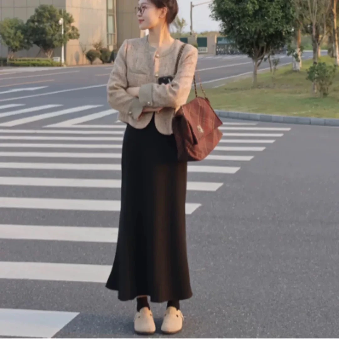 2025春夏新款高腰A版简约百搭修身小鱼尾半身裙开叉裙子半裙秋冬