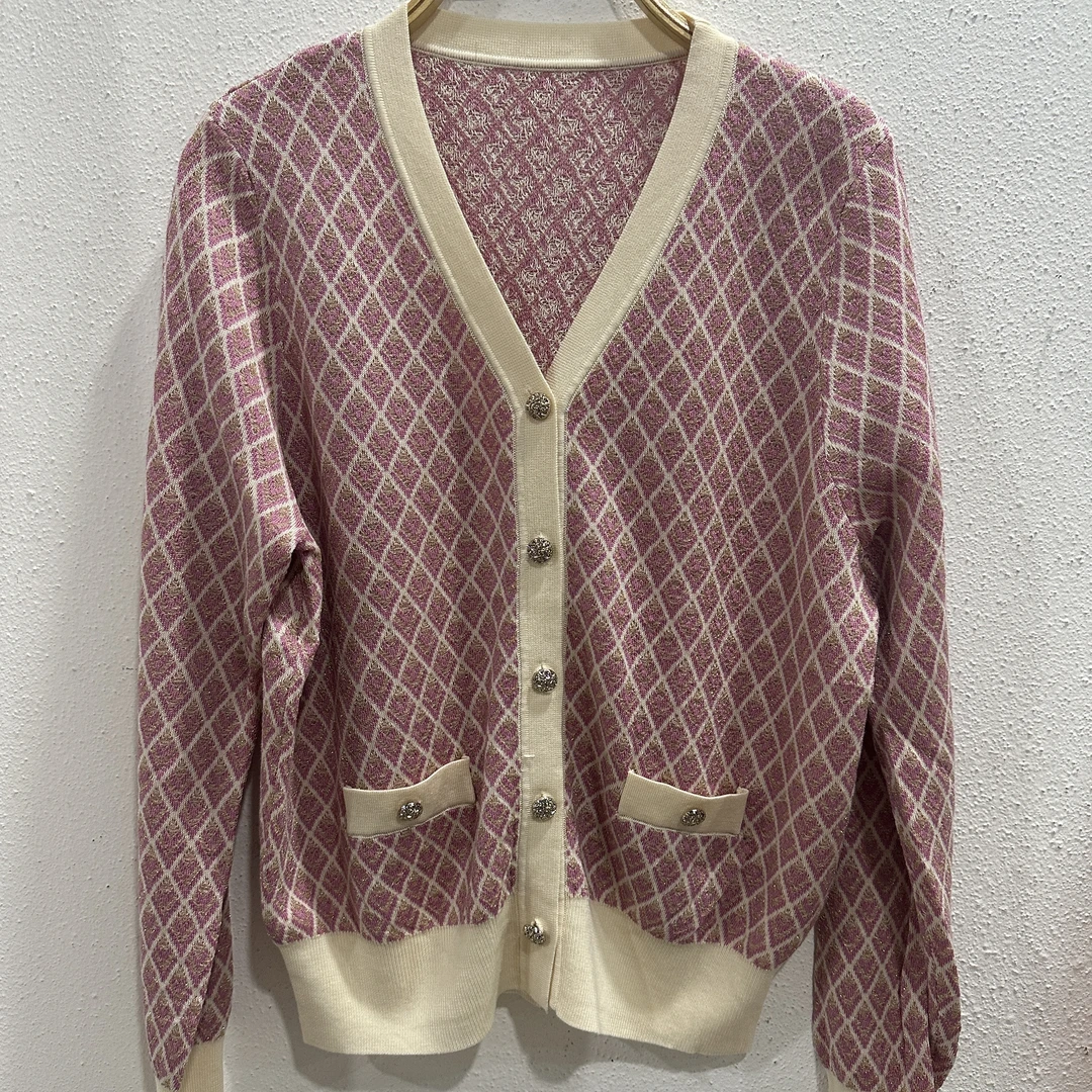 [妍姐优选]DM0093.立体镂空长袖针织时尚透气开衫.长60，胸围110