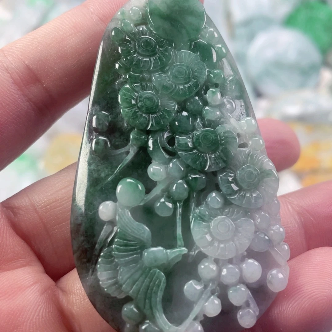 翡翠未镶嵌吊坠(不含链)