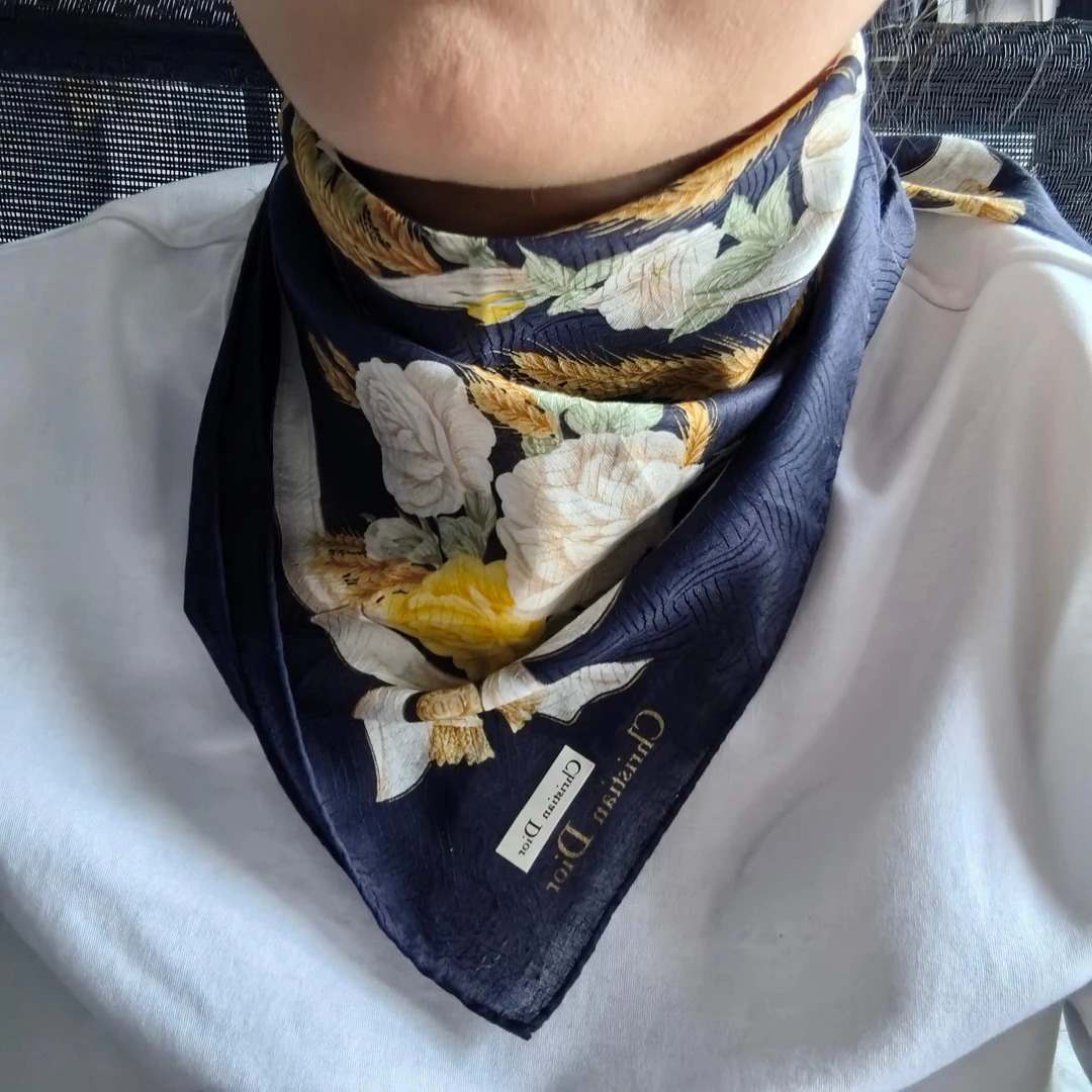 99新 DIOR/迪奥 Dior女士深蓝色玫瑰花149632