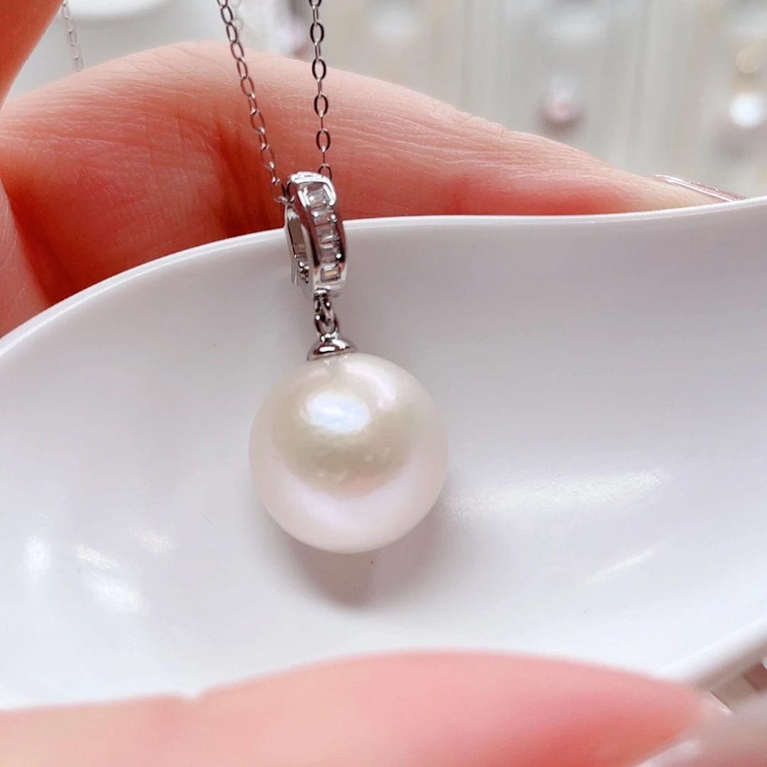 淡水珍珠吊坠(赠链)合金