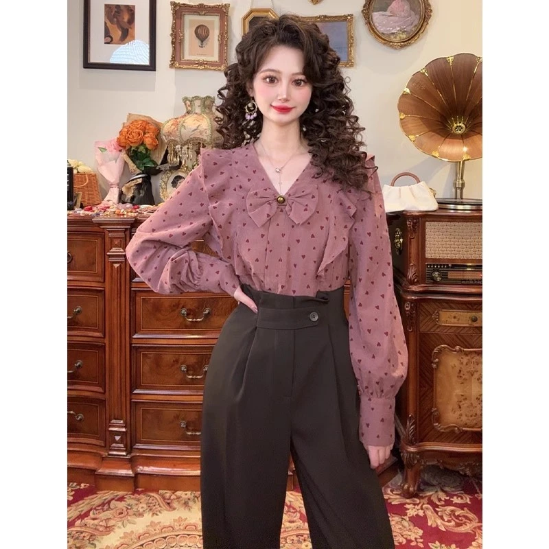 专场现货【一生罗曼】复古爱心印花甜美系带百搭衬衫Y3811