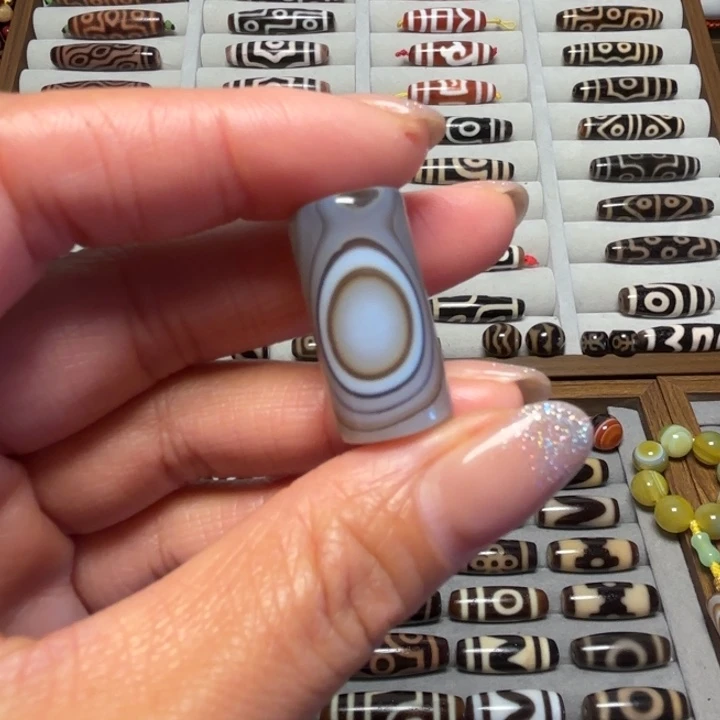 未镶嵌颈饰玛瑙/玉髓