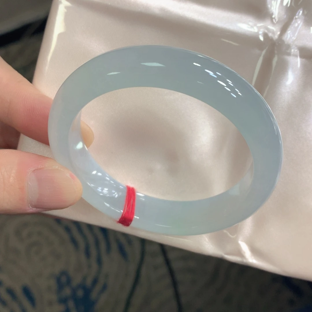 未镶嵌手镯翡翠翡翠