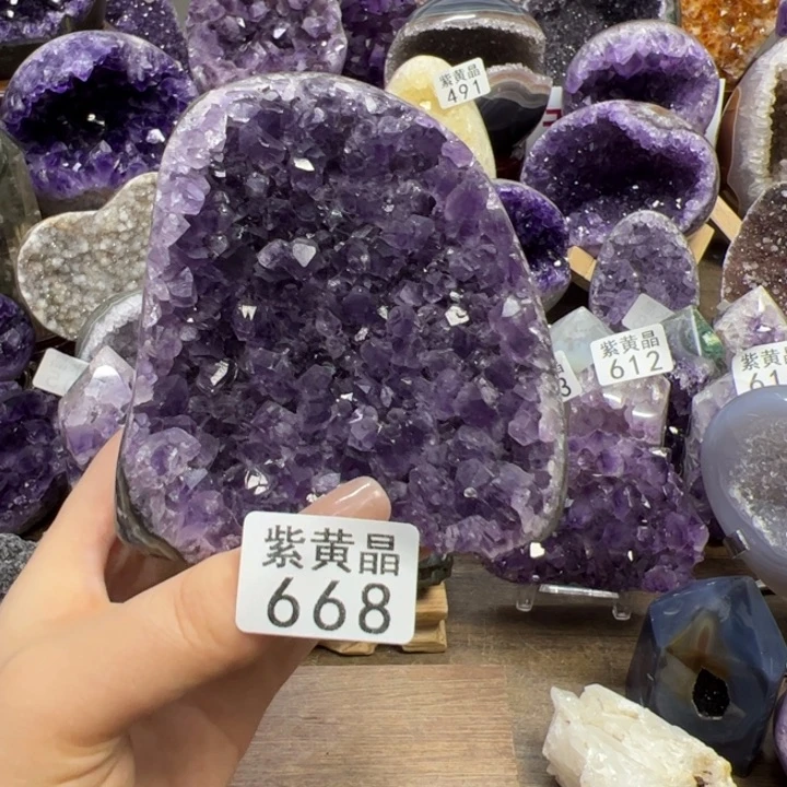 未镶嵌紫晶大型摆件（非配饰）668