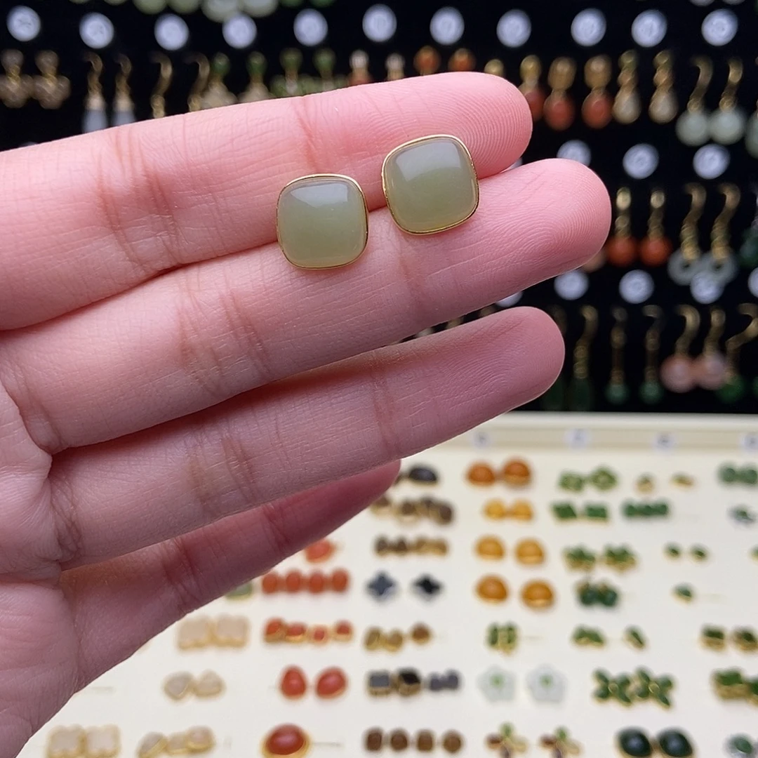 和田玉银S925镶嵌耳饰