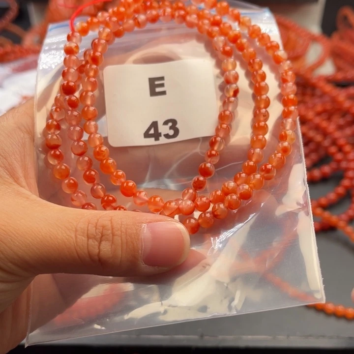 南红玛瑙未镶嵌多样性发货默认微瑕称重5mm