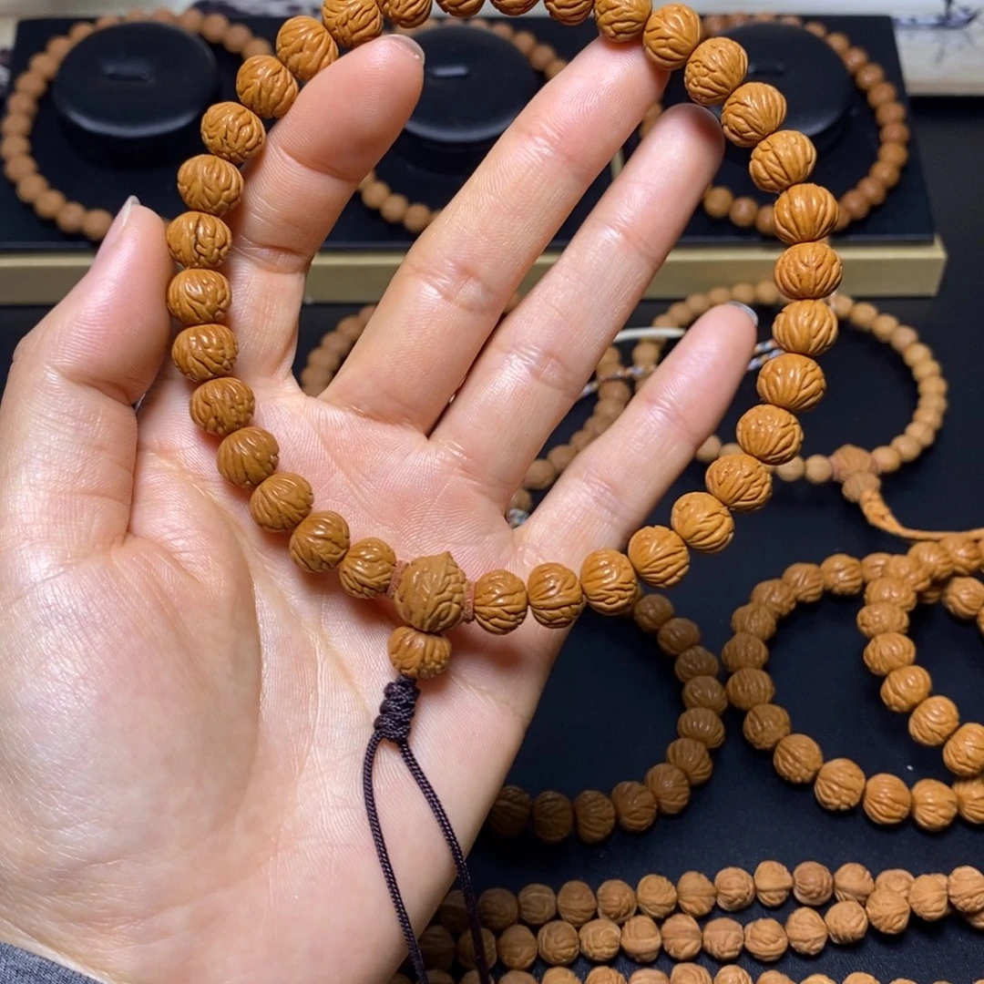 随***缘桃核手串秦岭文玩桃核手持