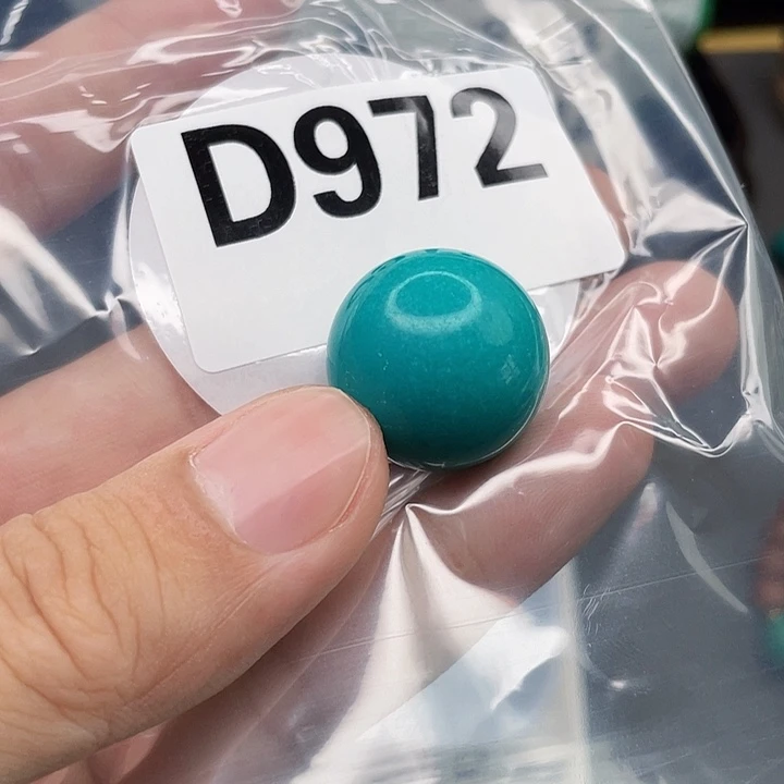 湖北十堰原矿绿小松