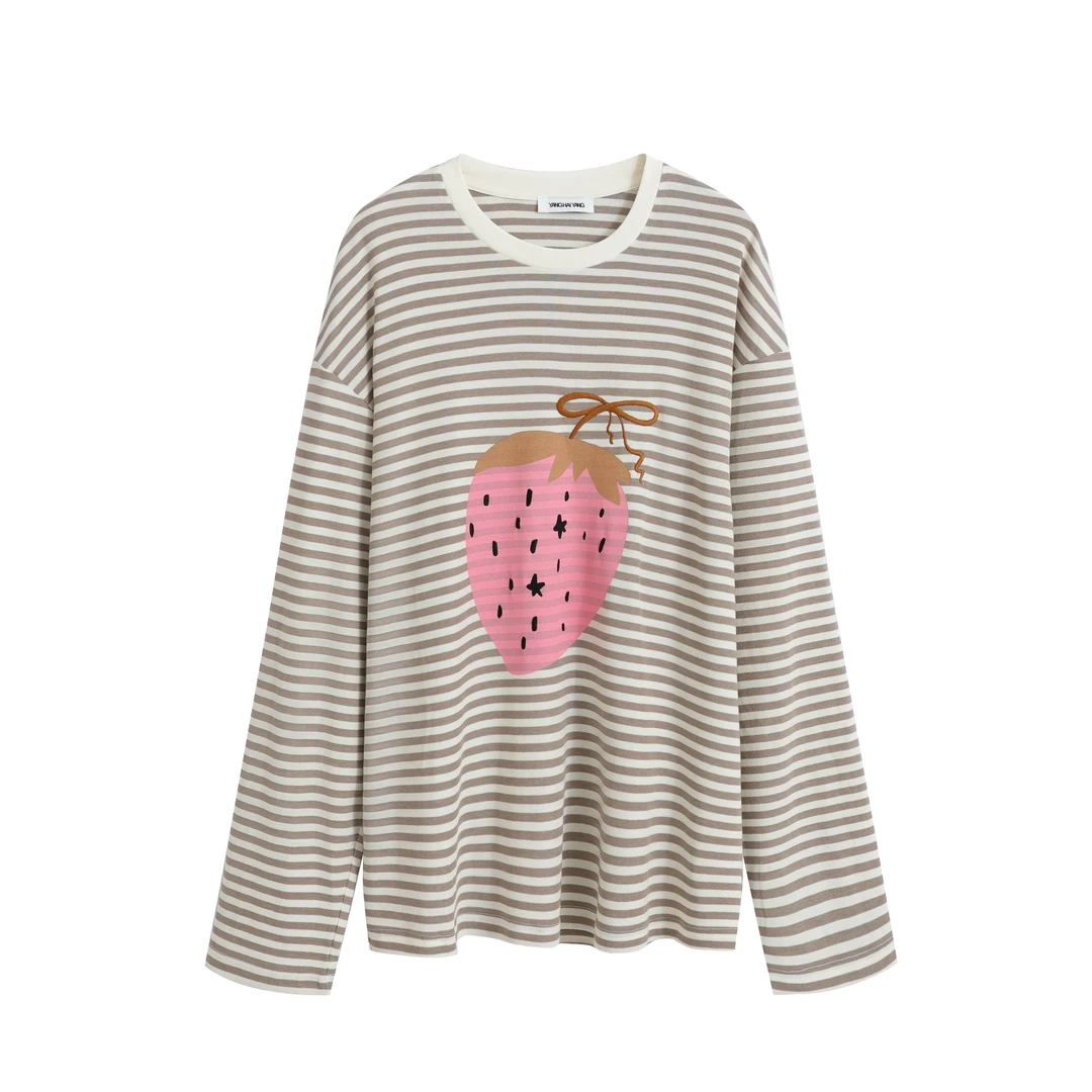 【邵邵专属】YANGHAIYANG 刺绣草莓上衣