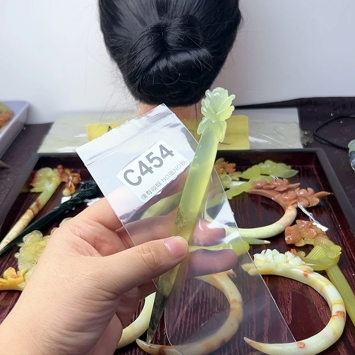 蛇纹石玉发饰合金冷***夜