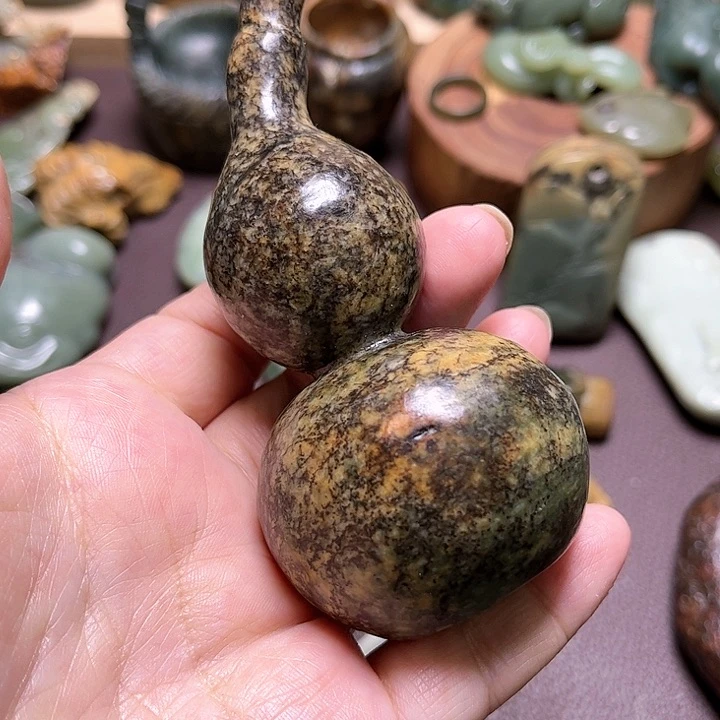 岫岩河磨玉（透闪石质玉）手绳未镶嵌