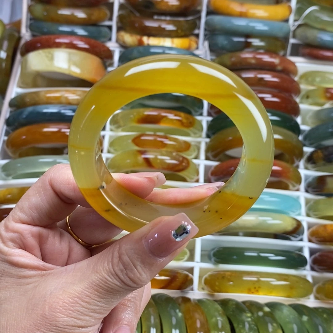 未镶嵌蛇纹石玉手镯52