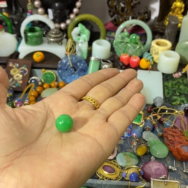 翡翠散珠爷***会精品小件精品小件