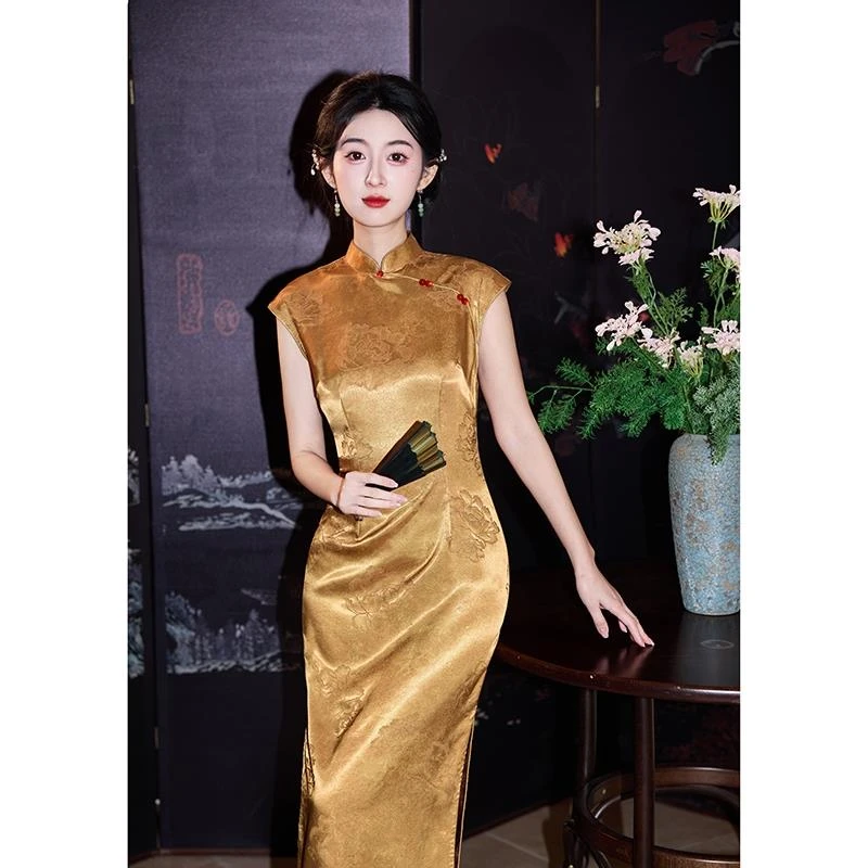 金黄色改良旗袍无袖新中式宴会婚礼订婚2025年夏季新款日常可穿