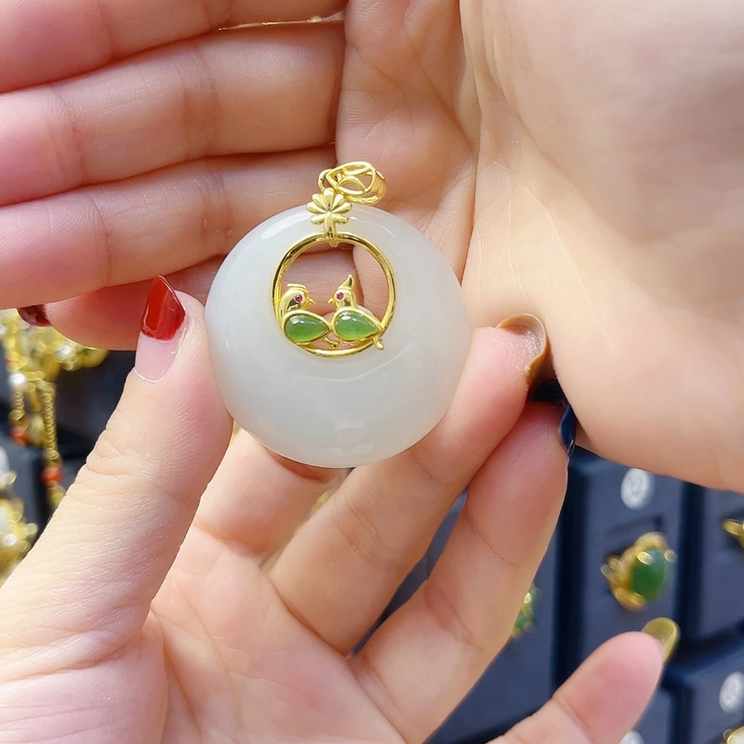 和田玉银S925镀金镶嵌颈饰